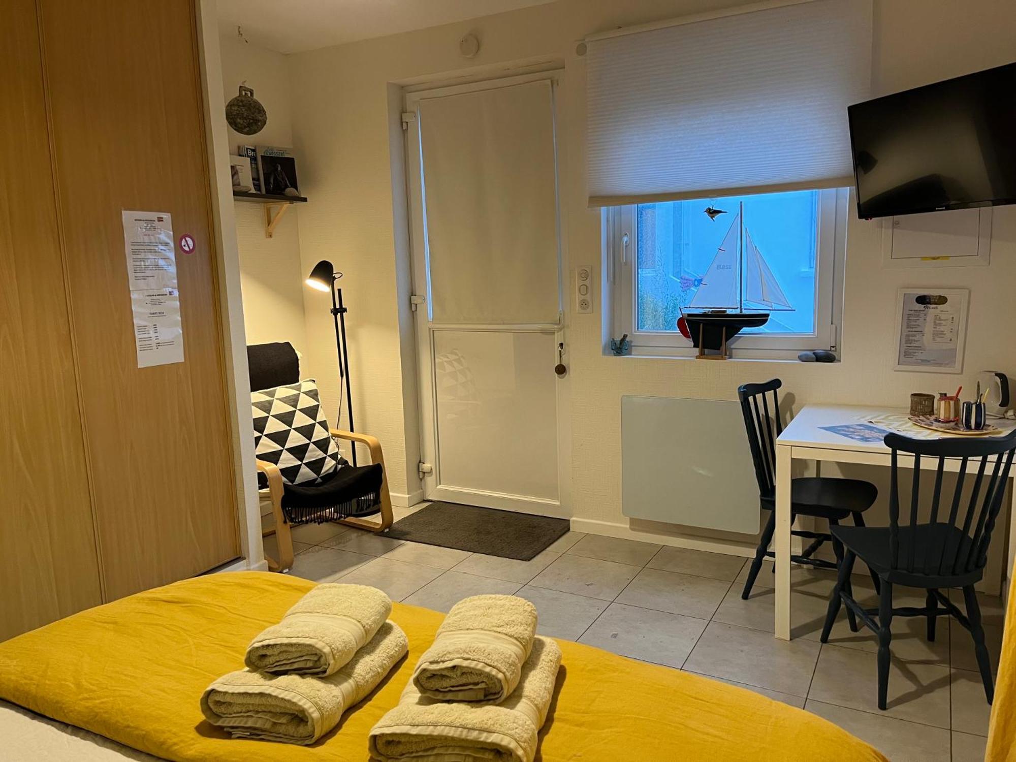 Bed and Breakfast L'Atelier De Mezareun Ushant Zewnętrze zdjęcie
